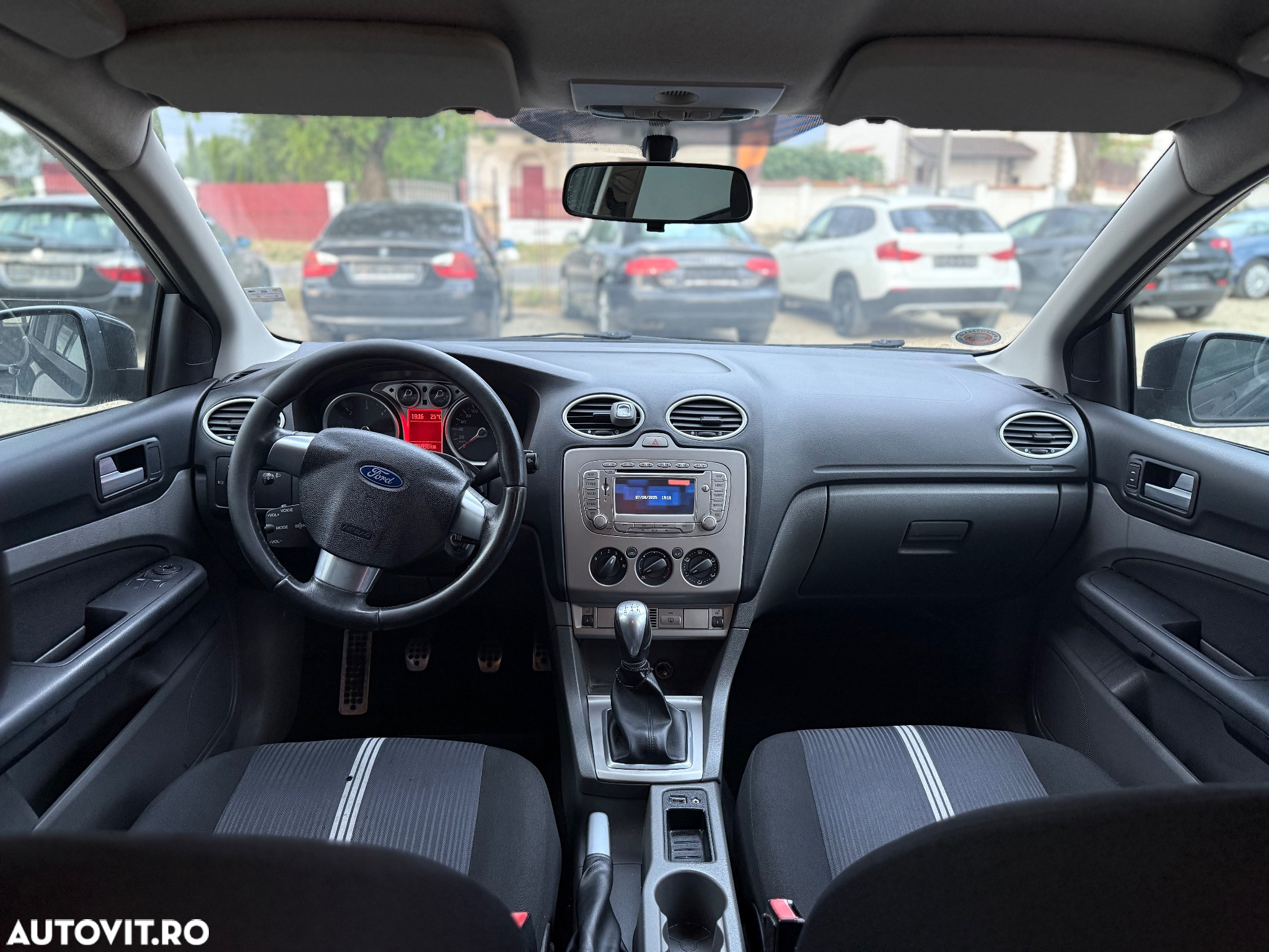 Ford Focus 1.6 TDCi Ambiente - 5