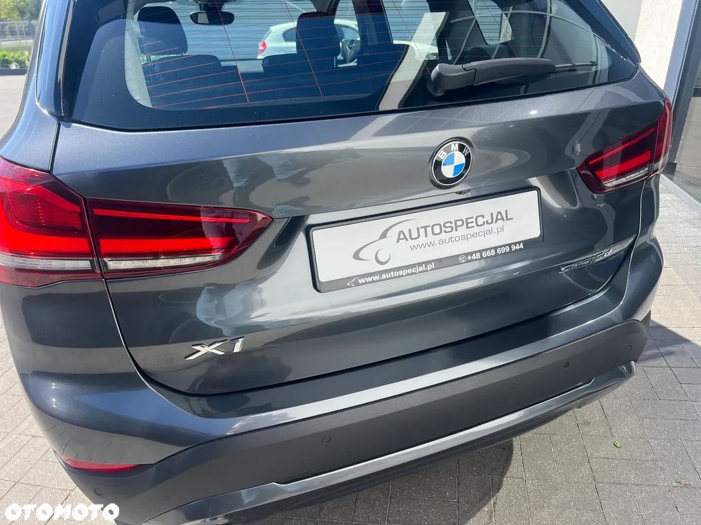 BMW X1 sDrive16d - 4