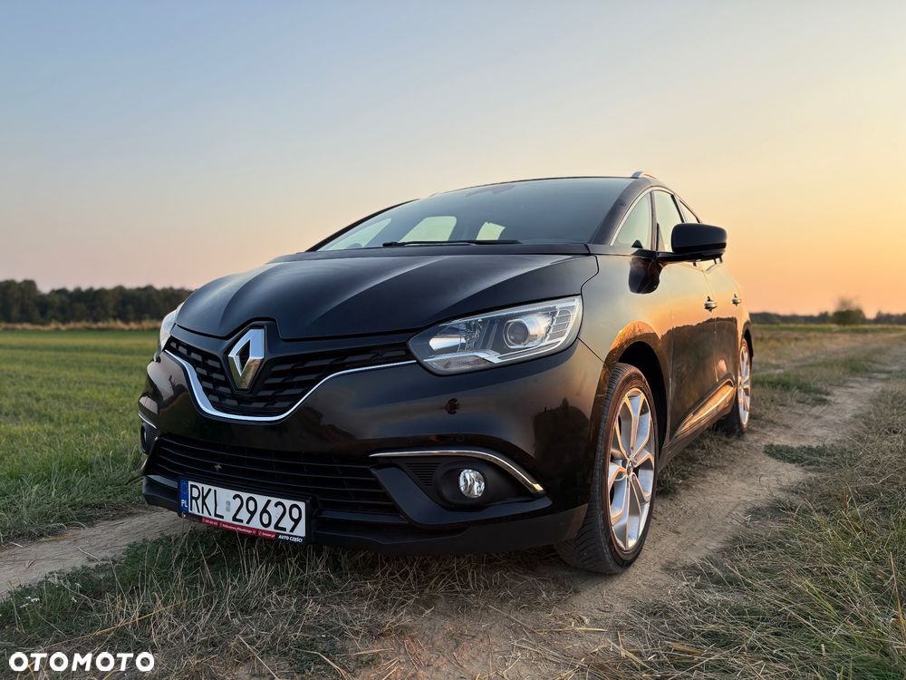 Renault Scenic 1.5 dCi Intens EDC - 9