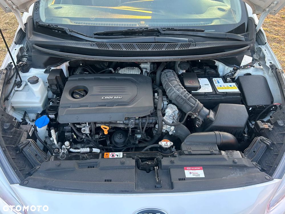 Kia Ceed 1.6 CRDi 136 ISG Platinum Edition - 15