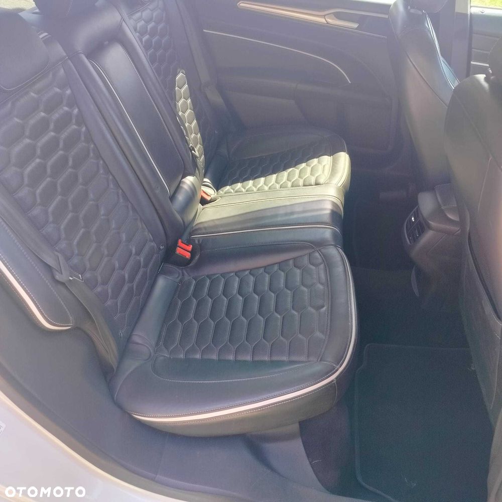 Ford Mondeo - 7