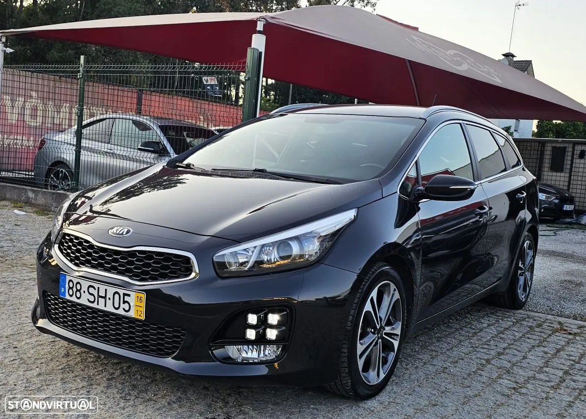 Kia Ceed SW 1.6 CRDi GT Line - 4