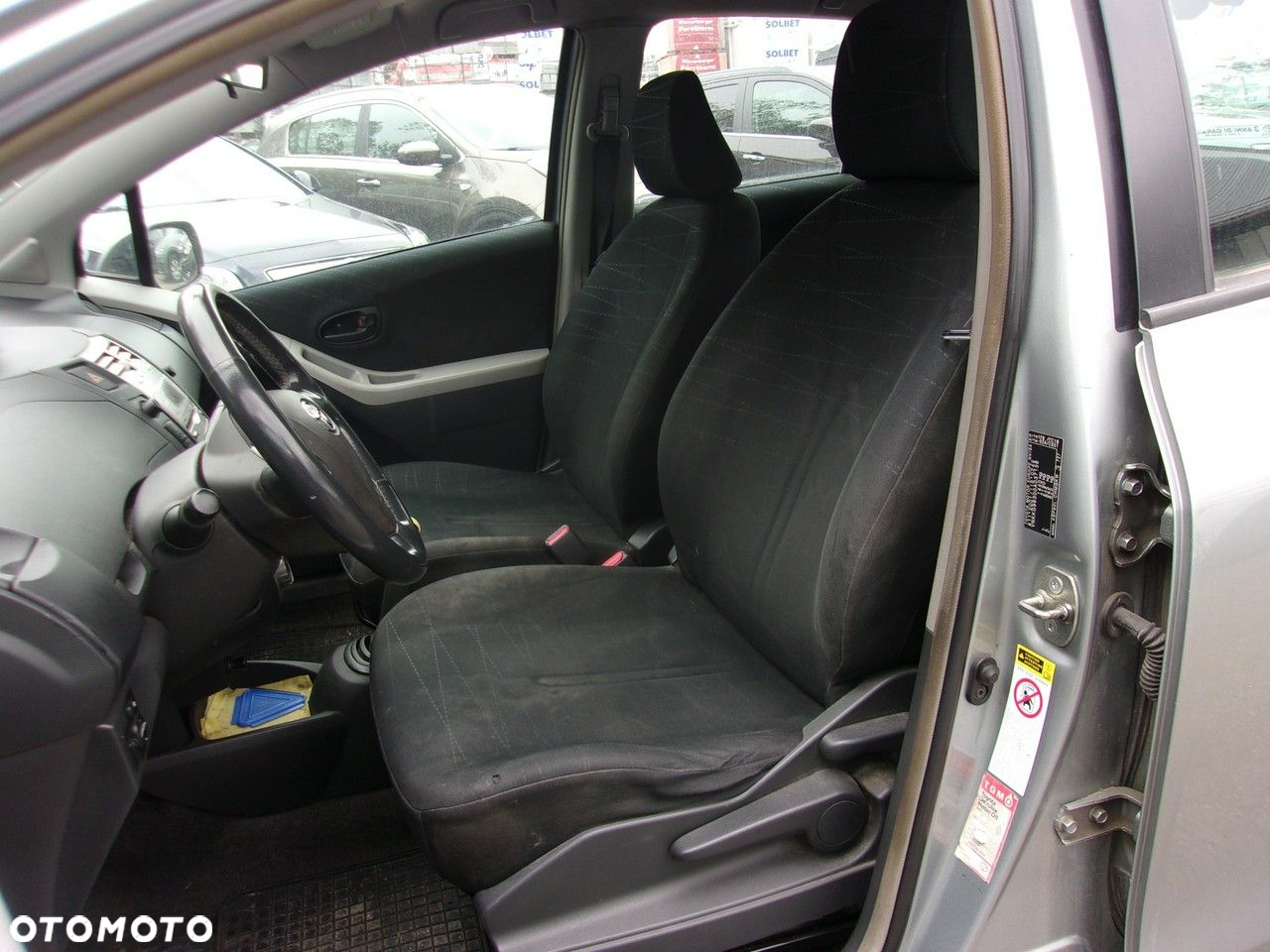 Toyota Yaris - 14