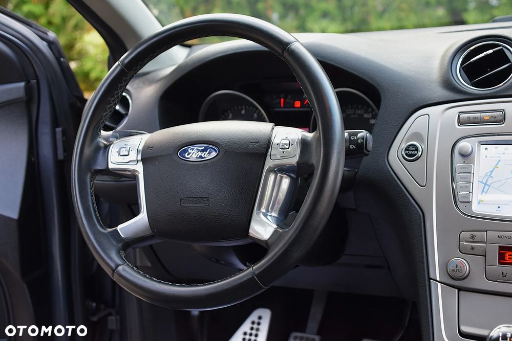 Ford Mondeo 2.0 Viva Titanium - 33