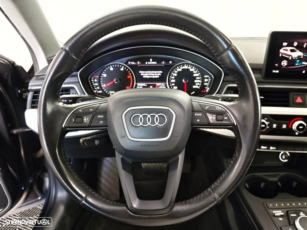 Audi A4 Avant 2.0 TDI Advance S tronic - 16