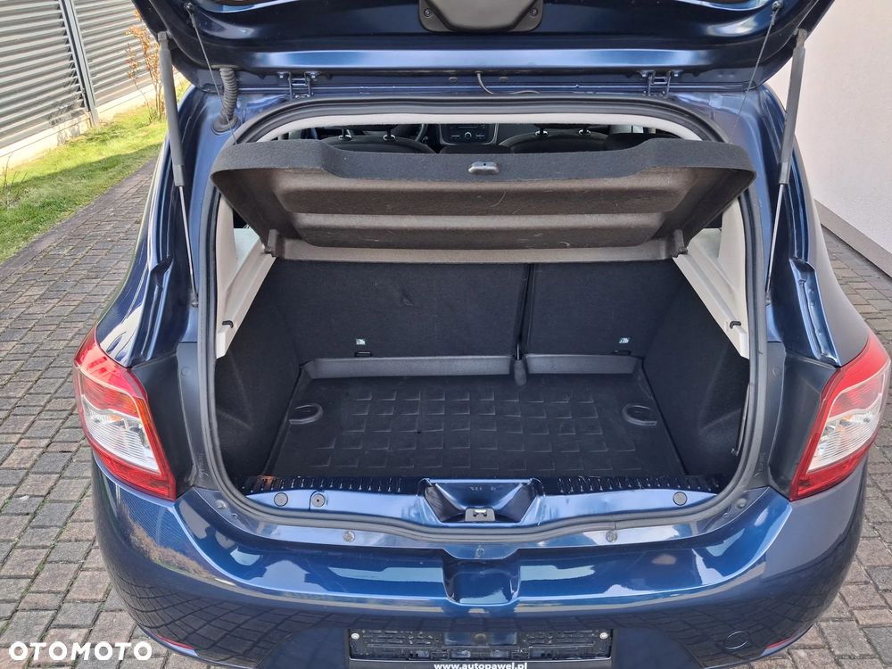 Dacia Sandero 1.2 16V 75 Celebration - 4