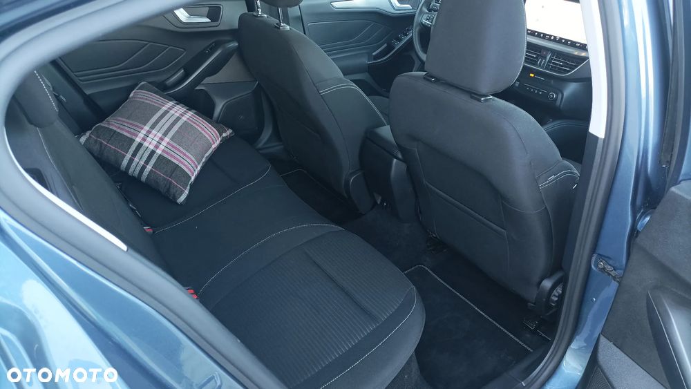 Ford Focus - 13
