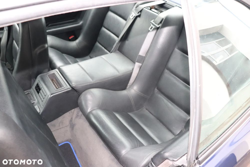 BMW Seria 8 - 19