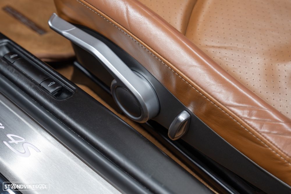 Porsche 911 (997) Carrera 4 S PDK - 22