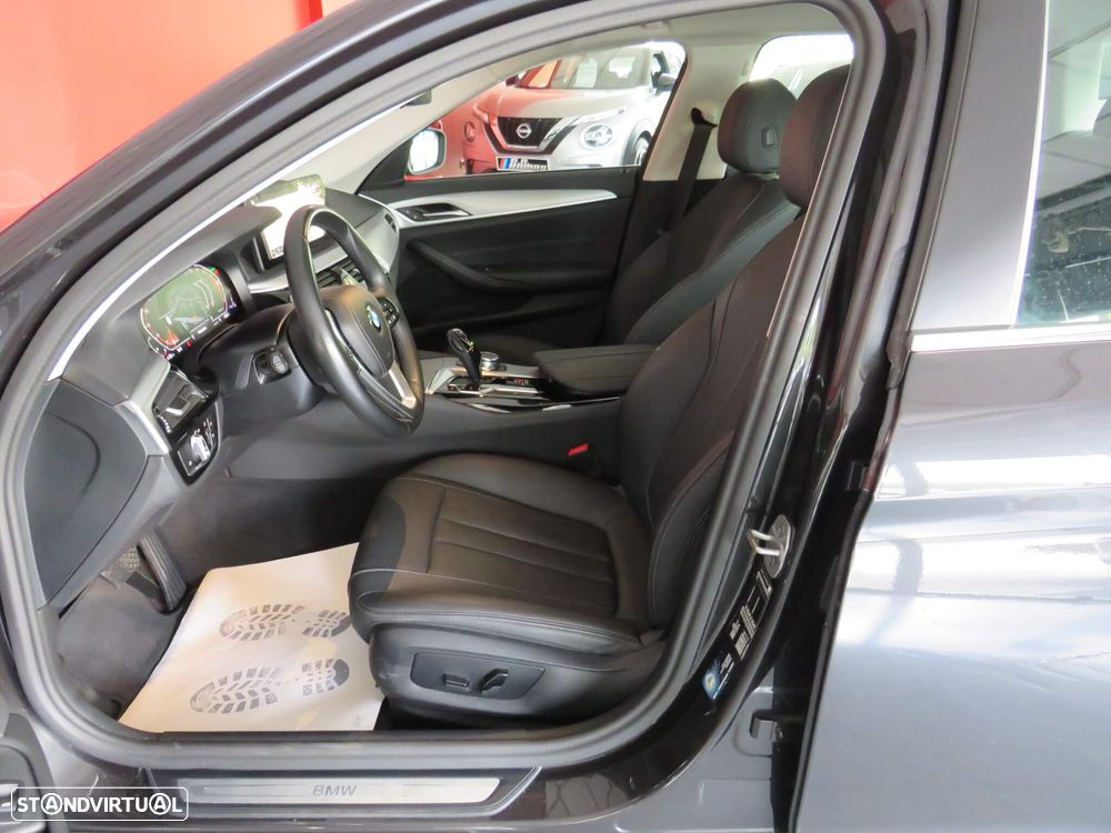 BMW 520 d Auto - 10