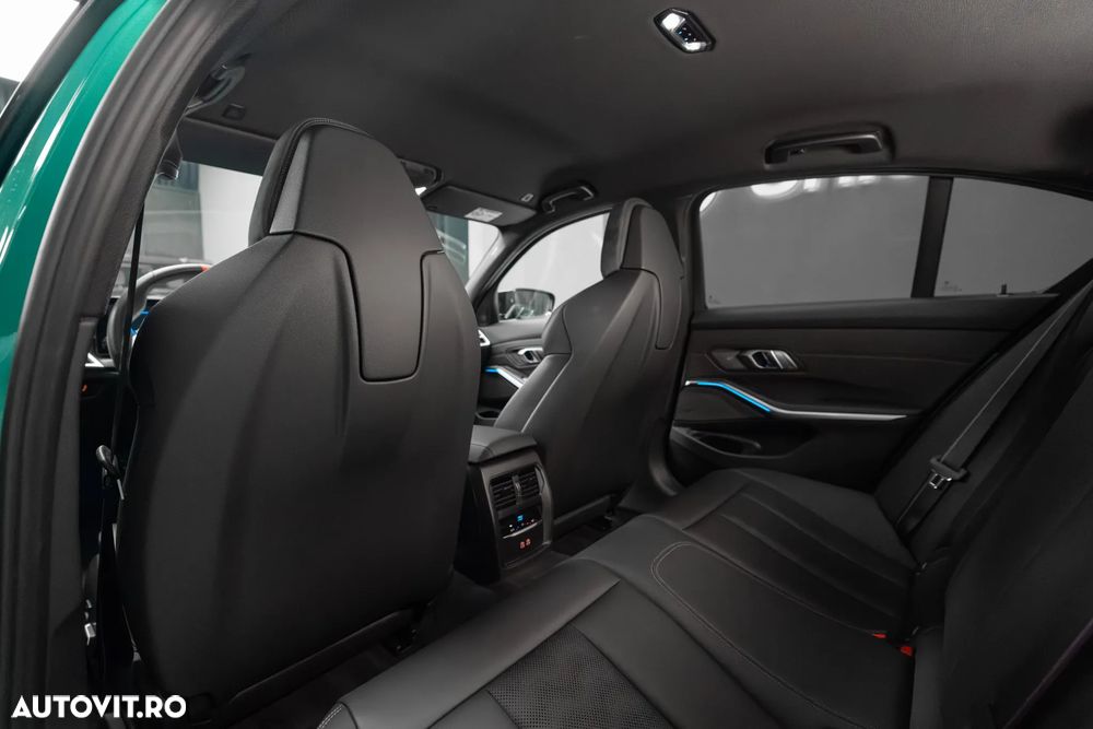 BMW M3 Competition M xDrive - 32