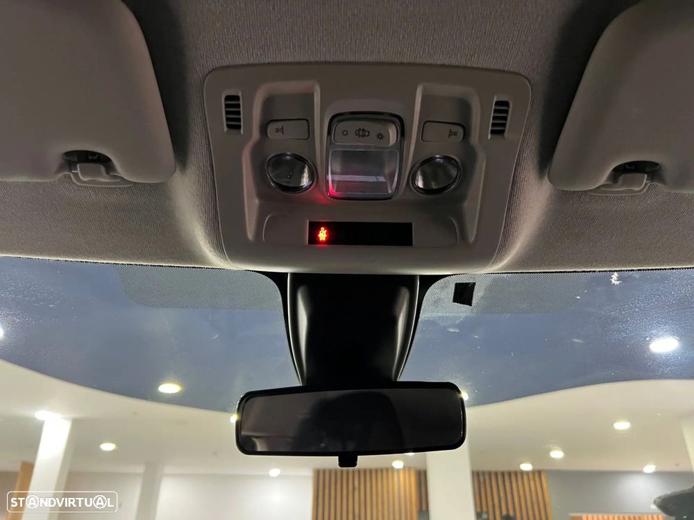 Citroën C3 1.2 PureTech Max - 28