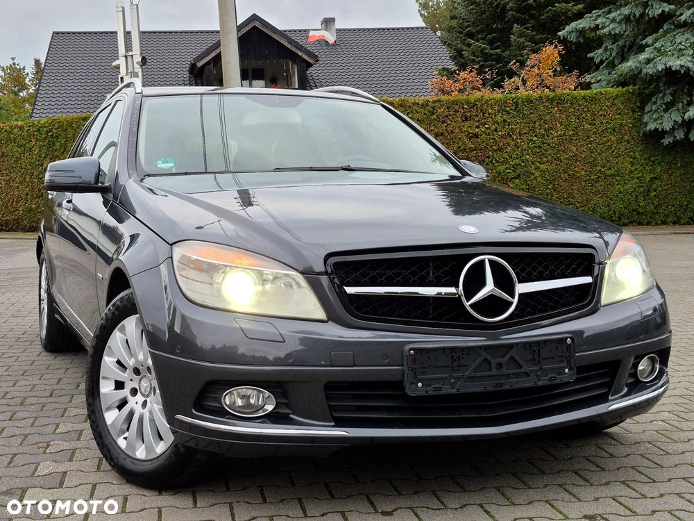 Mercedes-Benz Klasa C 220 T CDI DPF Automatik BlueEFFICIENCY Elegance - 2
