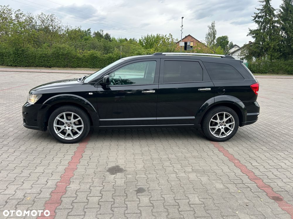 Fiat Freemont 2.0 Multijet 16V DPF Automatik Allrad Lounge - 2