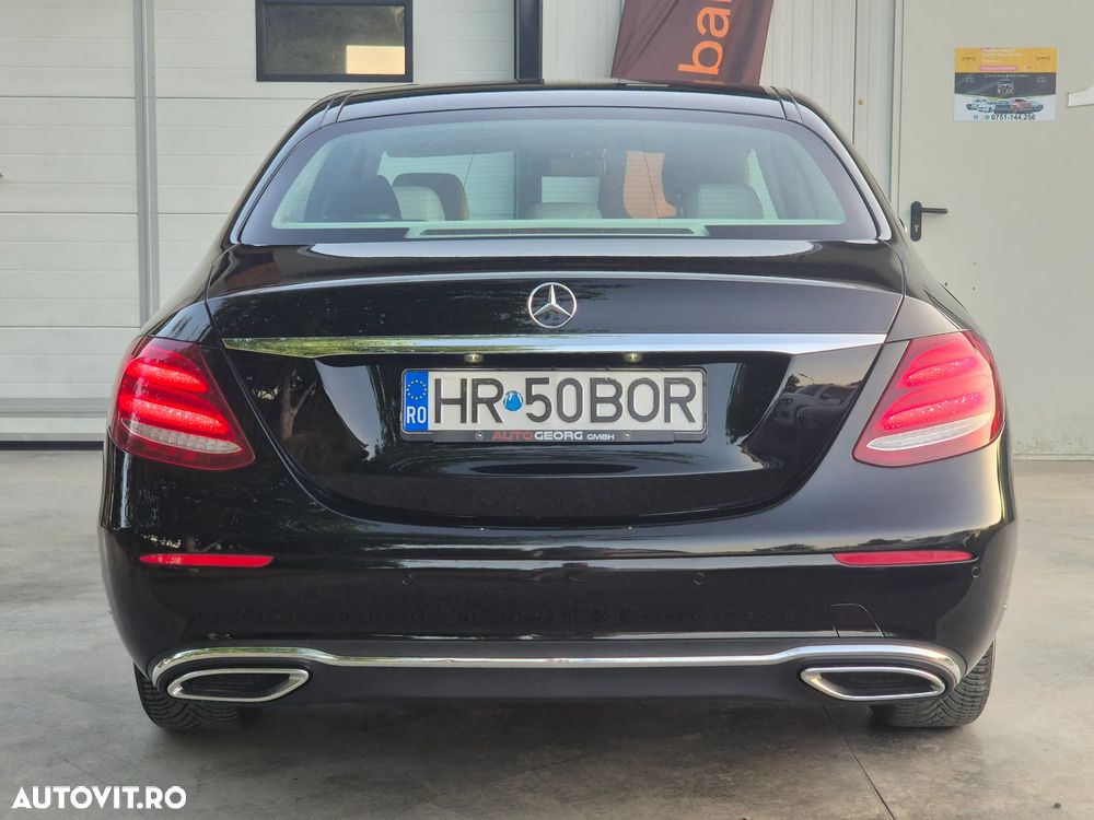 Mercedes-Benz E 300 d Aut. - 7