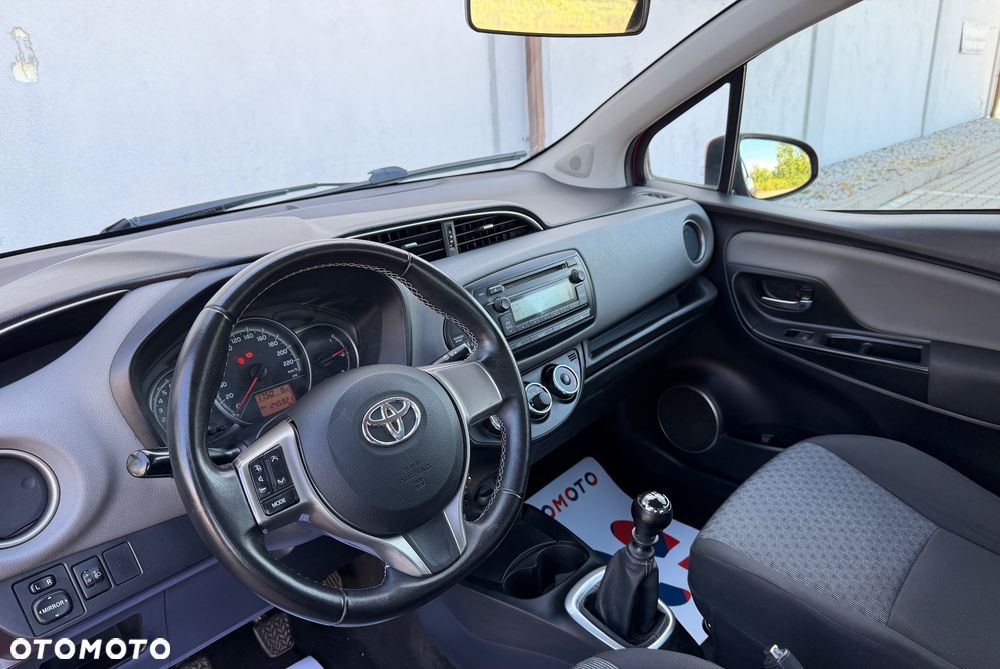 Toyota Yaris 1.33 Life EU6 - 12