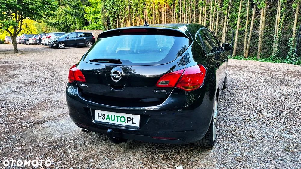 Opel Astra 1.6 Turbo Edition - 14