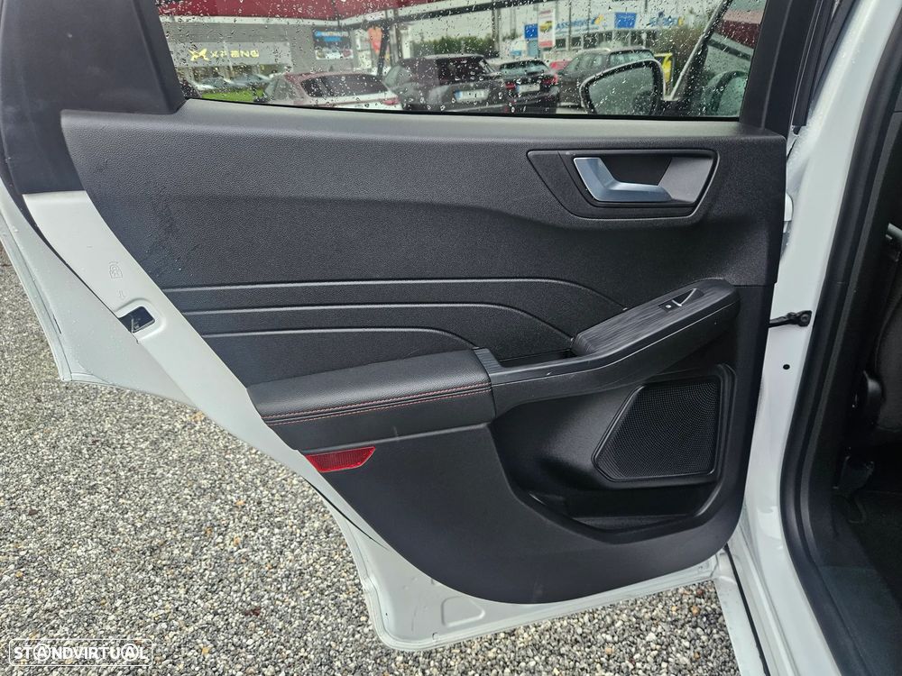 Ford Kuga 1.5 TDCi EcoBlue ST-Line - 23