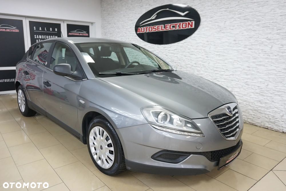 Lancia Delta 1.4 T-Jet Silver - 9