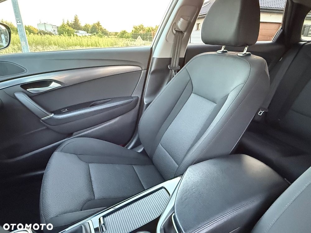 Hyundai i40 Kombi 1.7 CRDi Premium - 19