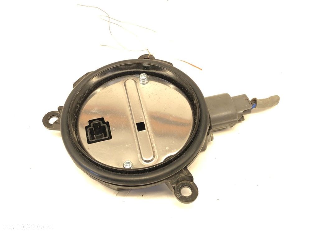 PRZETWORNICA XENON - 152.00 PLN - INFINITI Q70 (Y51) 2013 - 2022 3.0 175 kW [238 KM] olej napędowy - 2