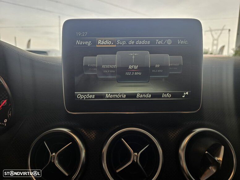 Mercedes-Benz A 180 d 7G-DCT AMG Line - 5