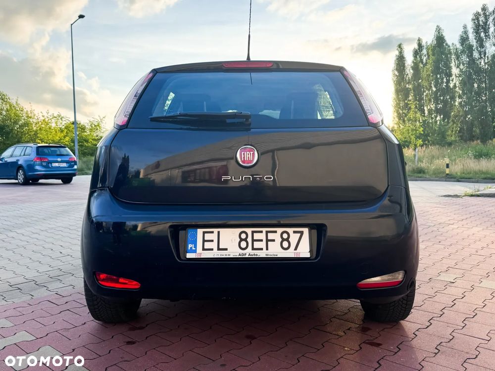 Fiat Punto 1.4 Easy S&S - 4