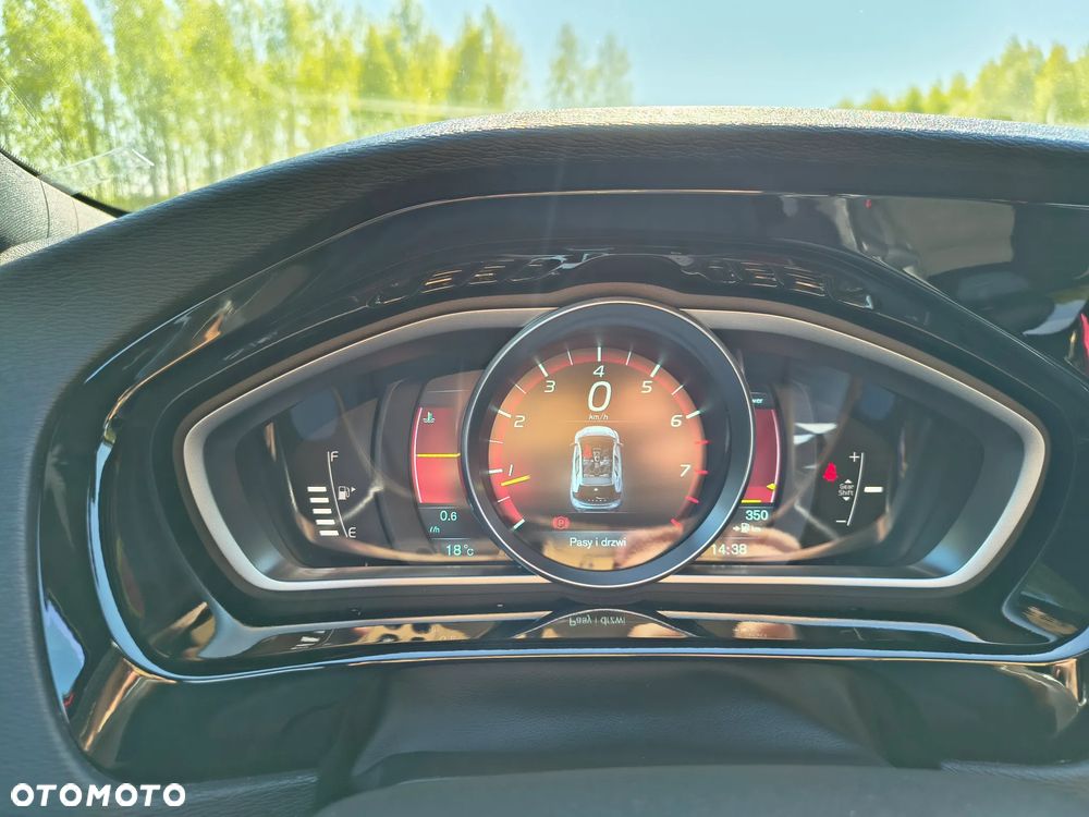Volvo V40 T2 - 20