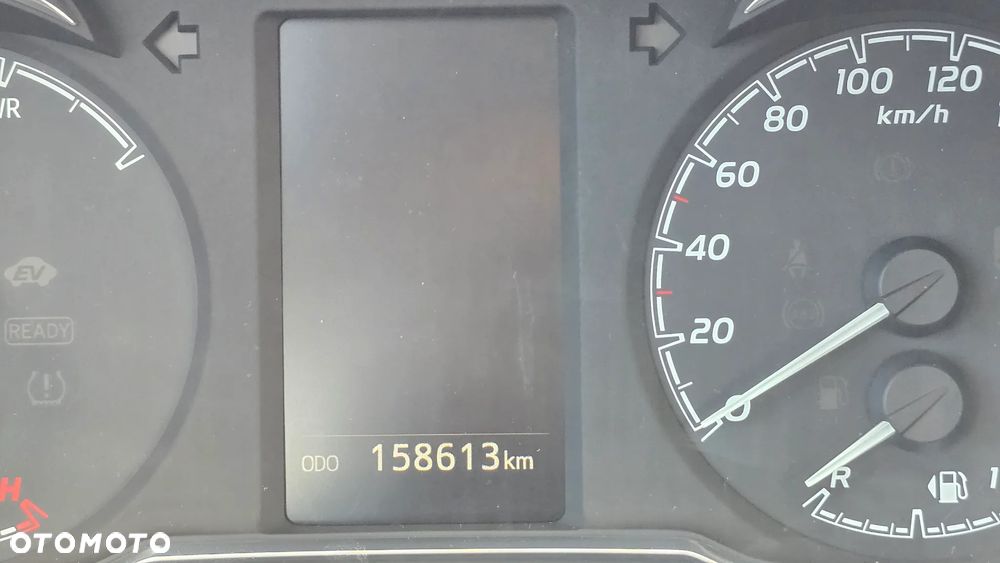 Toyota Yaris Hybrid 100 Sol - 8