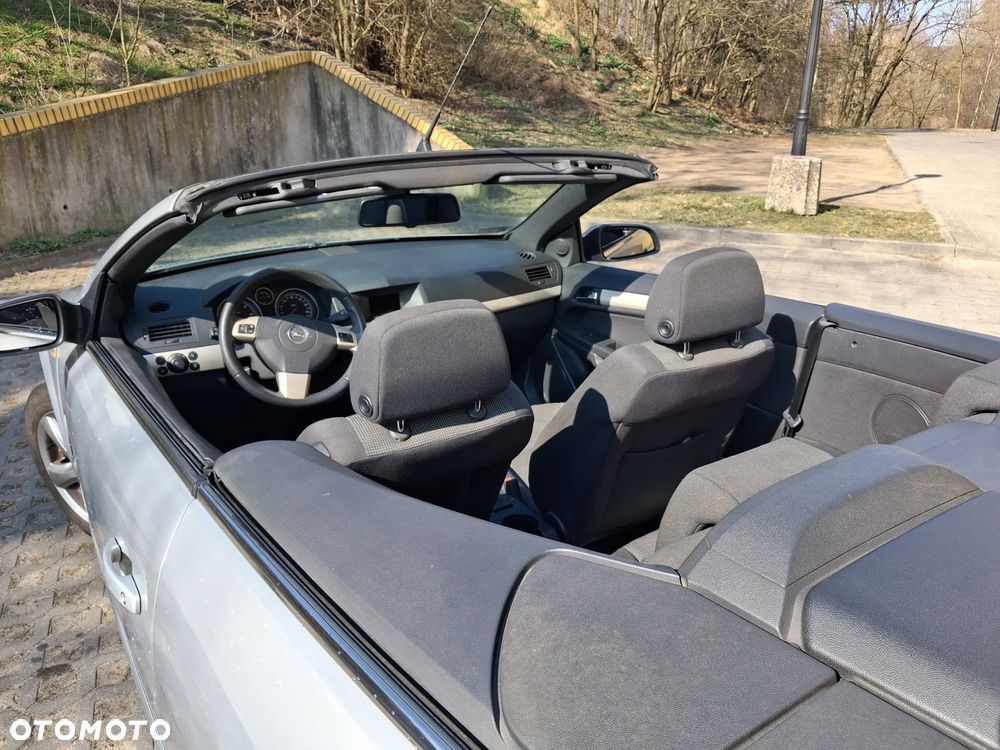 Opel Astra - 4