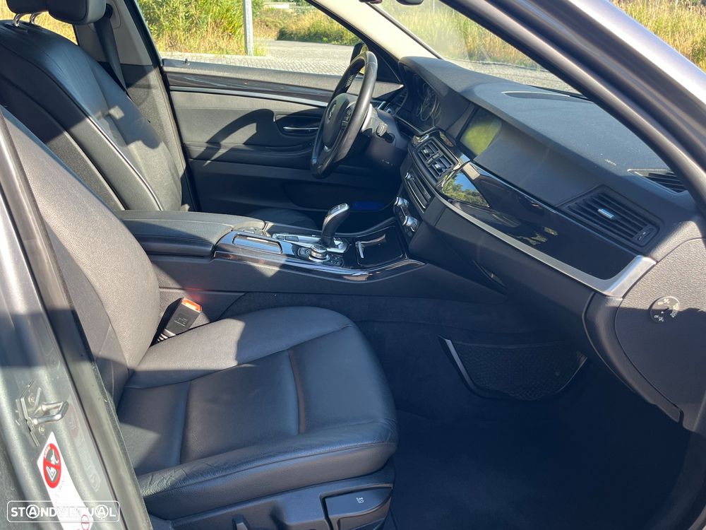 BMW 520 d Auto - 17