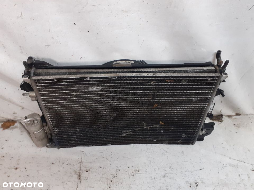 Chłodnica Wody wentylator Opel Vectra C Lift 1.8 Benzyna komplet - 4