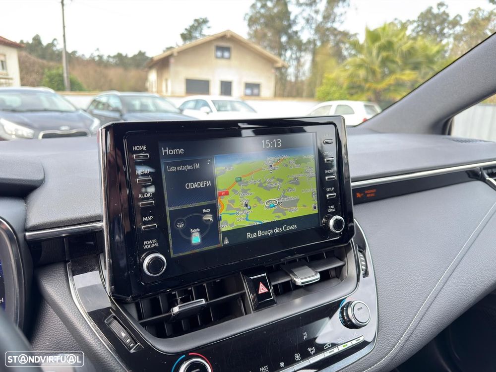 Toyota Corolla 1.8 Hybrid Comfort - 27