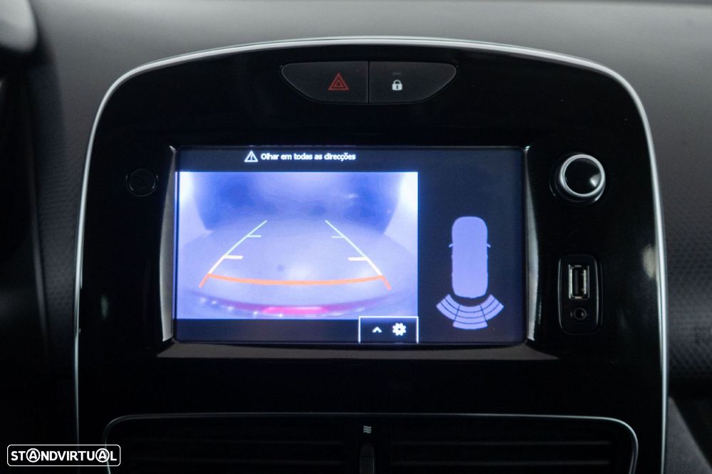 Renault Clio 0.9 TCe Limited Edition - 23