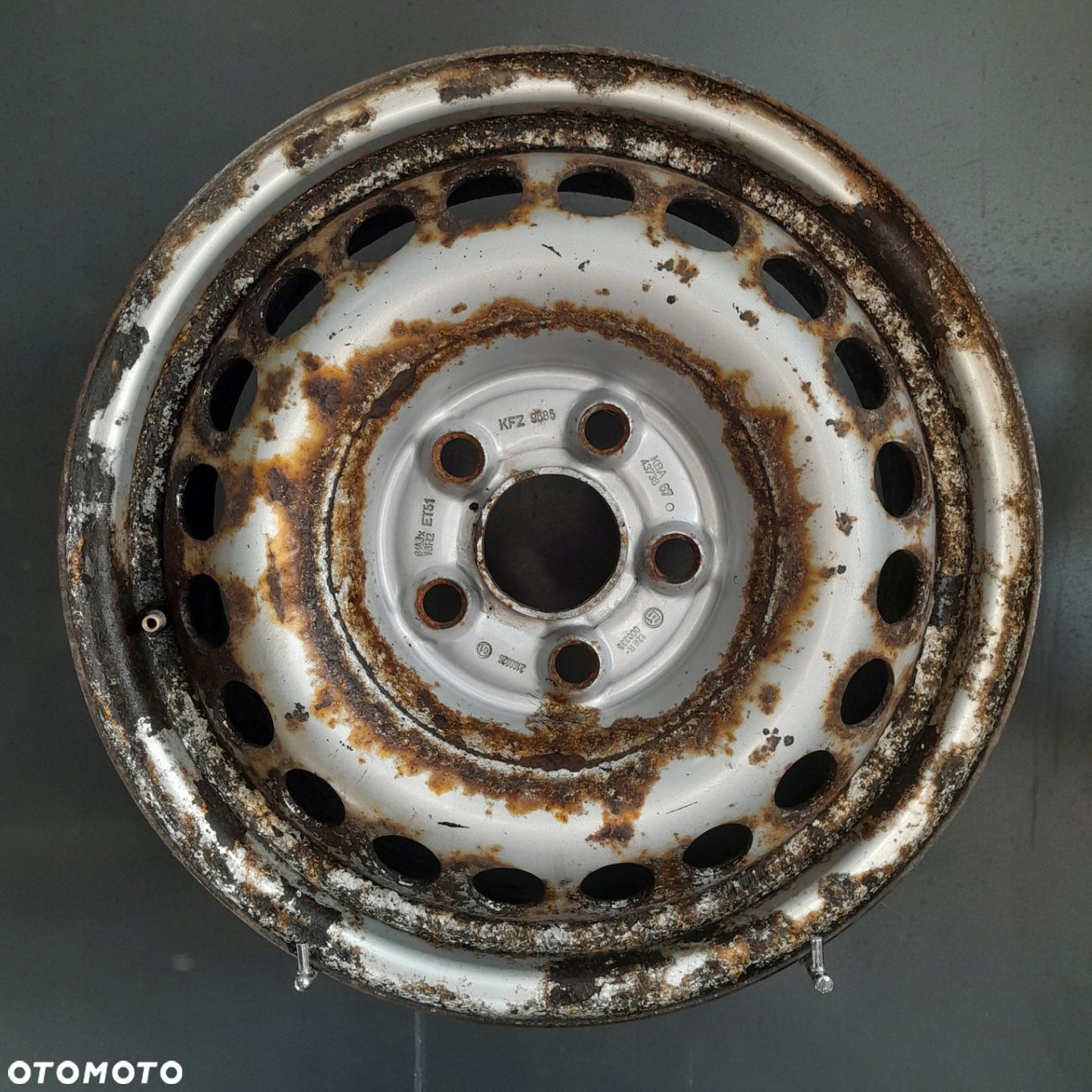 Felgi 16 5x120 Volkswagen T5 T6 OE F503106-29 - 3