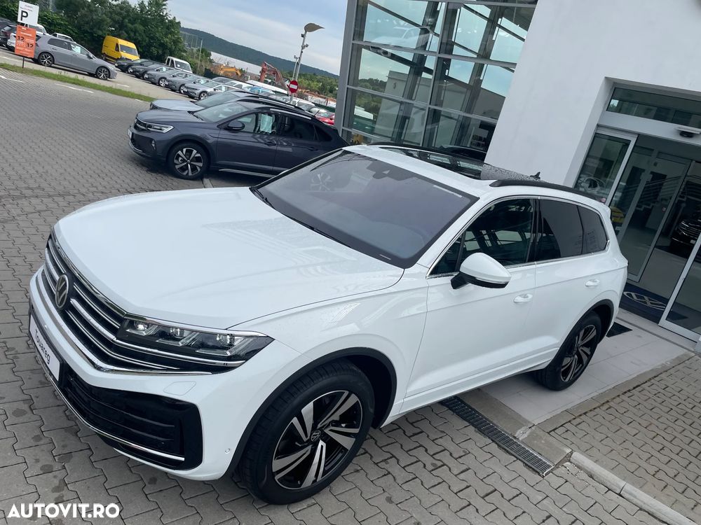 Volkswagen Touareg V6 TDI 4MOTION Elegance - 8
