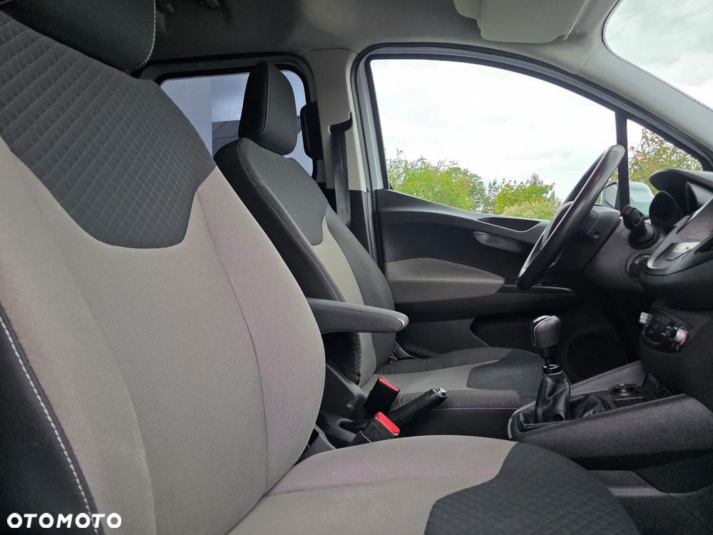 Ford Tourneo Courier 1.5 TDCi Trend - 8