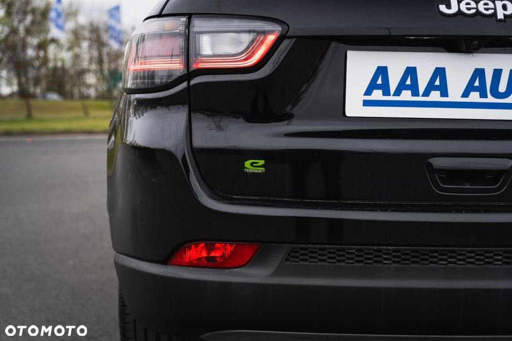 Jeep Compass - 15