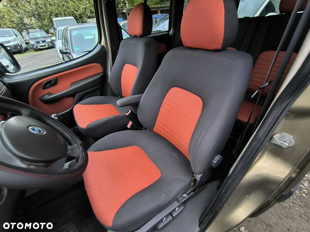 Fiat Doblo 2006 photo 4