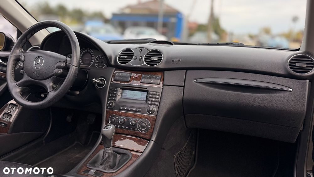 Mercedes-Benz CLK 200 Kompressor Avantgarde - 23
