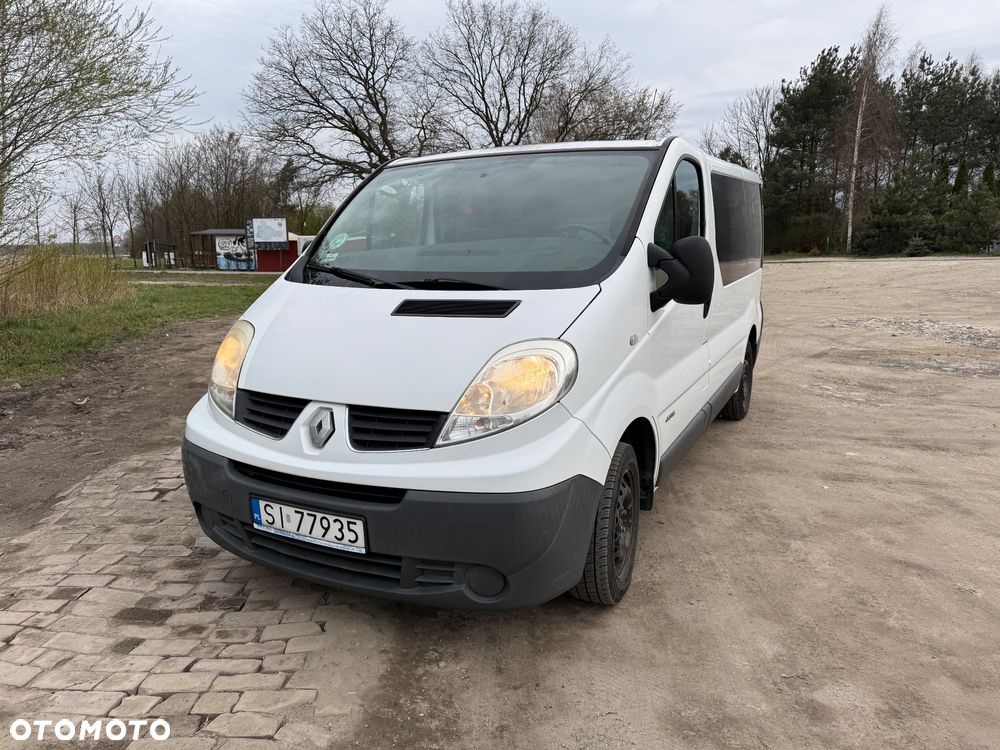 Renault Trafic - 1