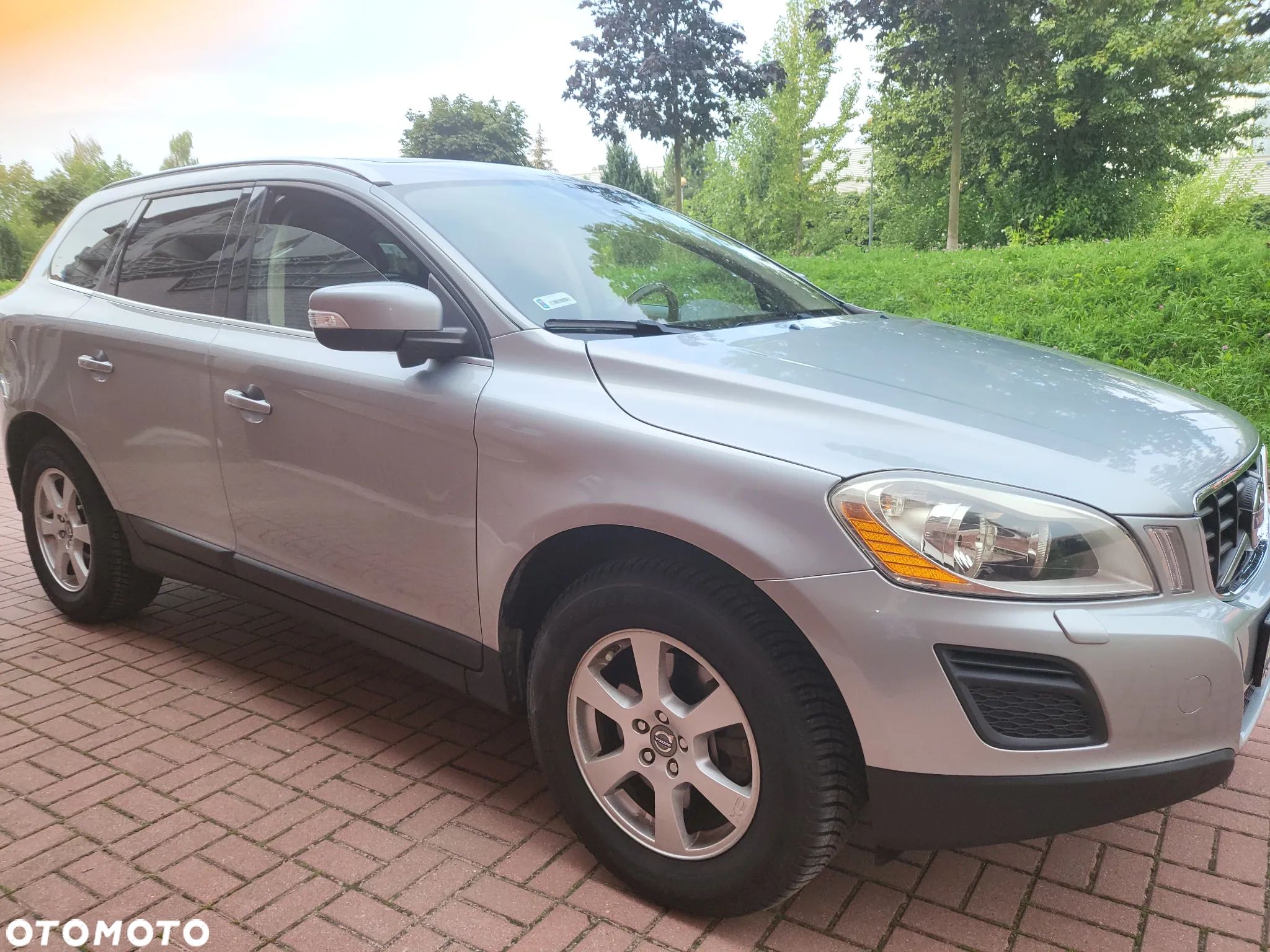 Volvo XC 60 3.2 AWD Kinetic - 1