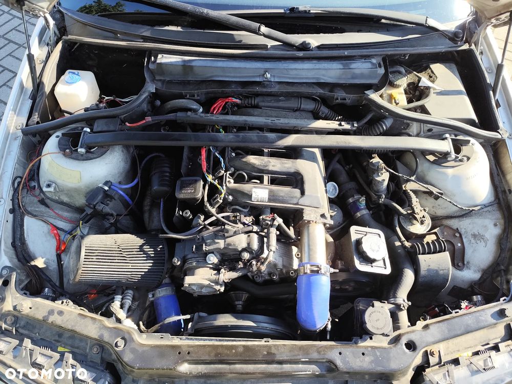 BMW Seria 3 330d - 8