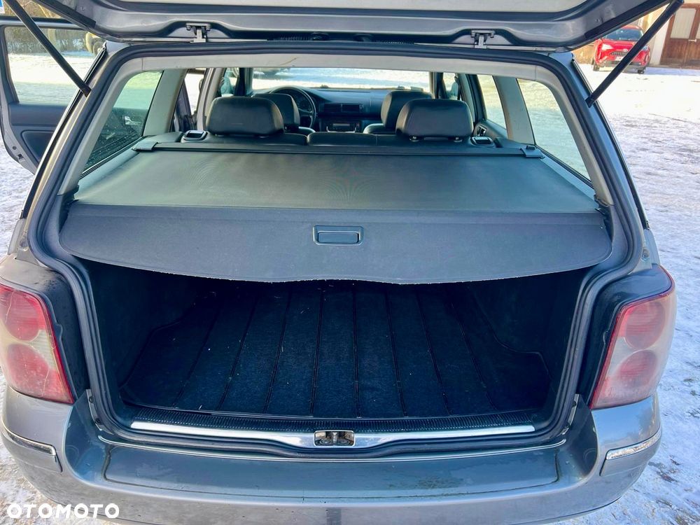 Volkswagen Passat - 21