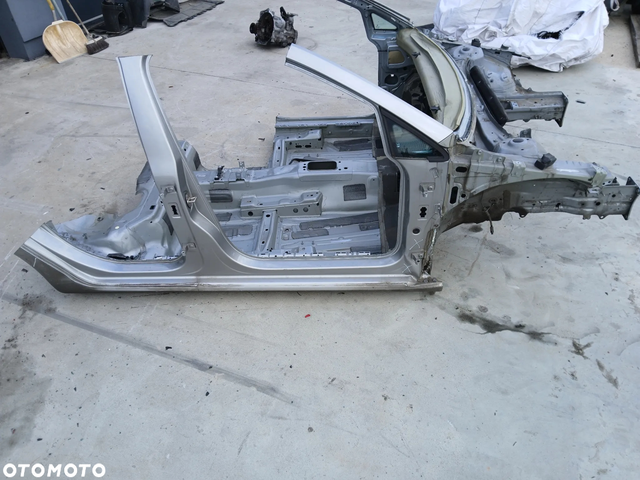 Ćwiartka Podłużnica Fartuch Próg Słupek VW Golf VII 7 5-Drzwi Hatchback - 2