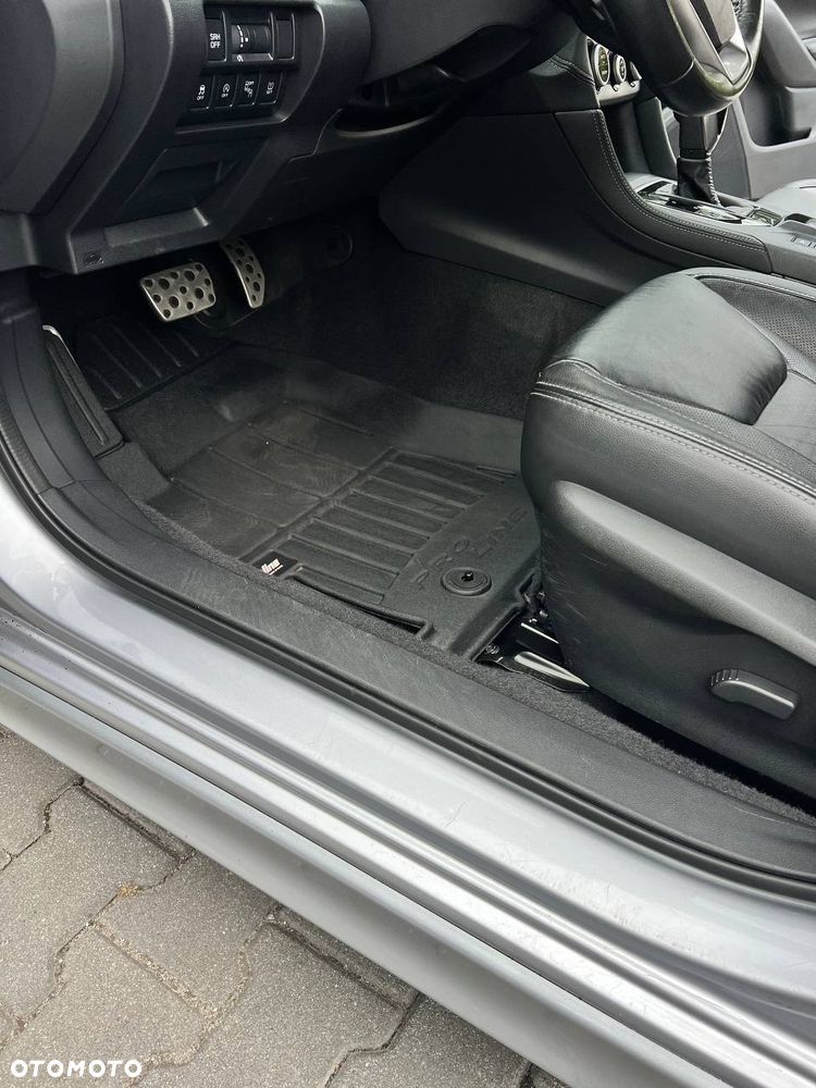 Subaru Impreza 2.0i Sport (EyeSight) Lineartronic - 29