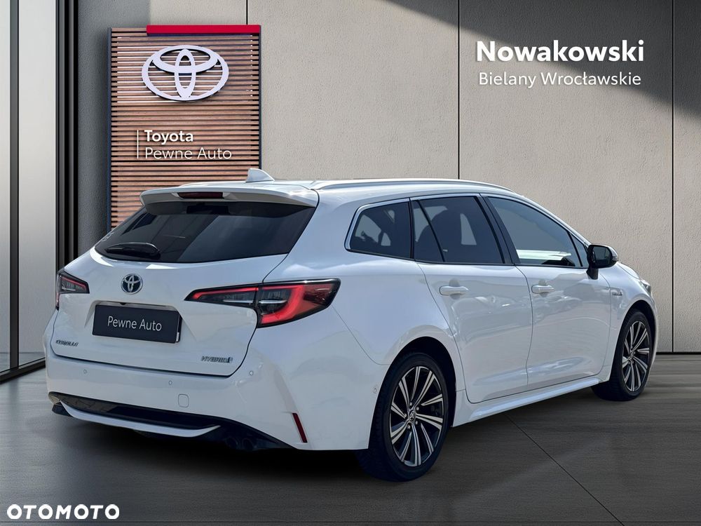 Toyota Corolla 2.0 Hybrid Comfort - 29