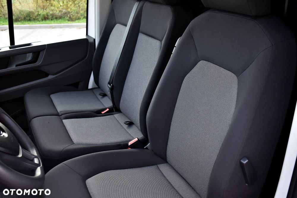 Volkswagen Crafter - 23