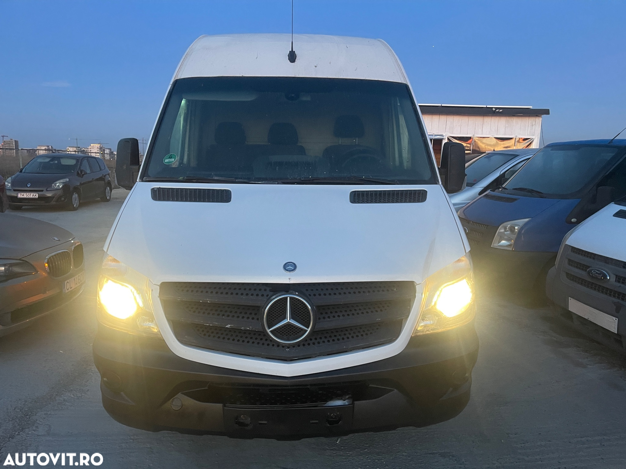 Mercedes-Benz Sprinter - 19