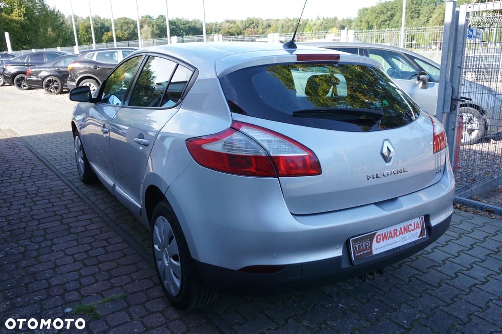 Renault Megane 1.5 dCi Dynamique - 6